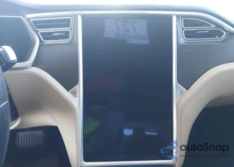 2014 Tesla Model S из США, поврежденный, VIN 5YJSA1S16EFP35740